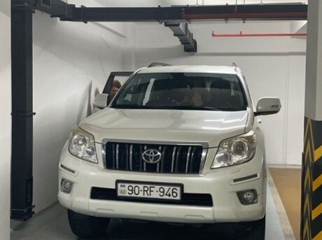 Toyota Land Cruiser Prado