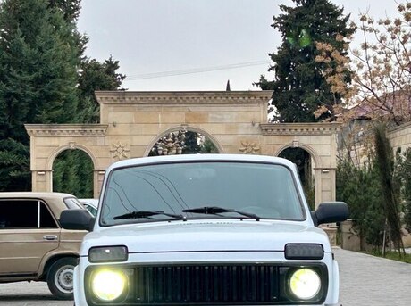 LADA (VAZ) Niva 2018