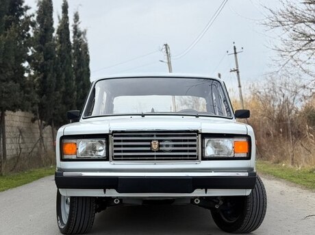 LADA (VAZ) 2107 2010