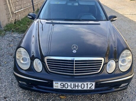 Mercedes E 200 2004