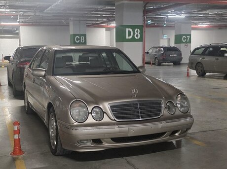 Mercedes E 240 1999