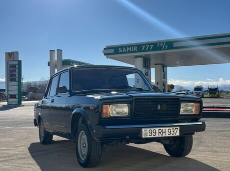 LADA (VAZ) 2107 2011