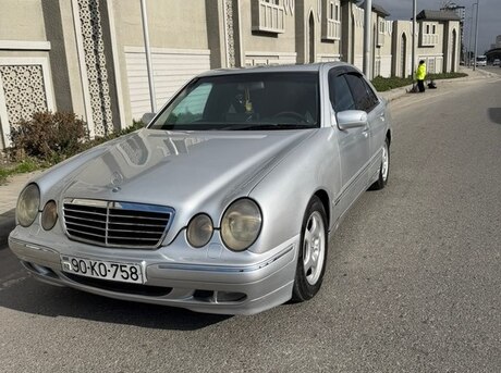 Mercedes E 320 2000