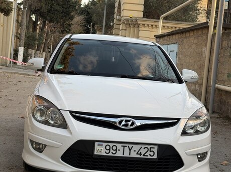 Hyundai i30 2011