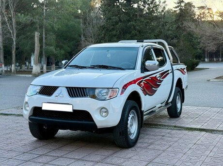 Mitsubishi L200 2008