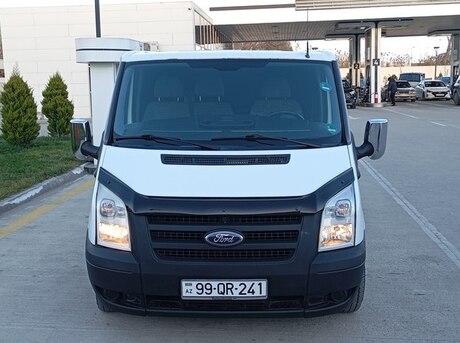 Ford Transit 2012