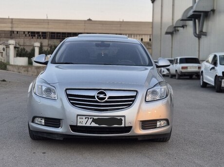 Opel Insignia 2012