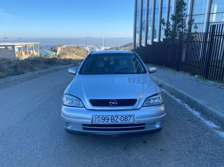 Opel Astra 2002