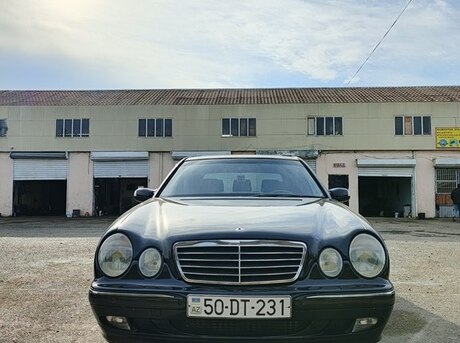 Mercedes E 270 2000