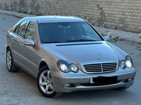 Mercedes C 240 2001