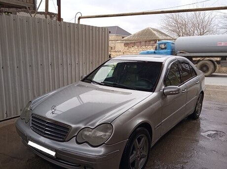 Mercedes C 200 2004