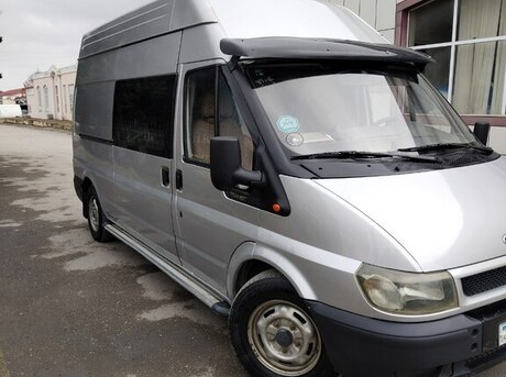 Ford Transit 2001