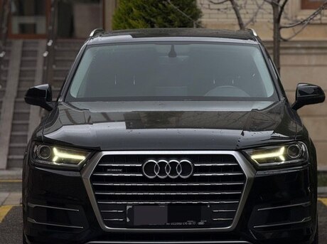 Audi Q7 2017