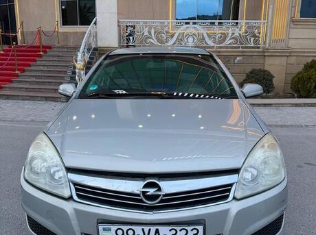 Opel Astra 2008