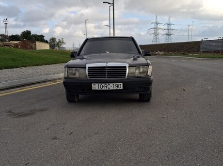 Mercedes 190 1990