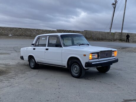 LADA (VAZ) 2107 2005