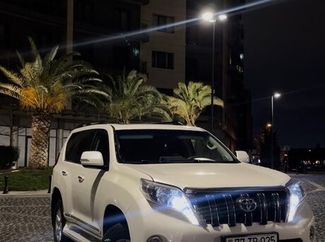 Toyota Land Cruiser Prado 2013