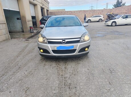 Opel Astra 2005