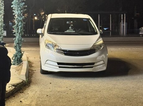 Nissan Note 2015
