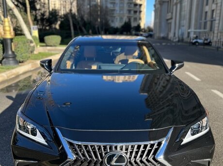 Lexus ES 300h 2023