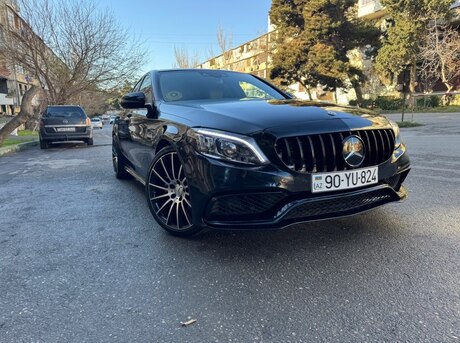 Mercedes C 300 4MATIC 2018