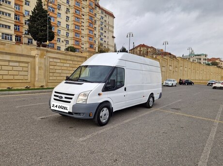 Ford Transit 2011