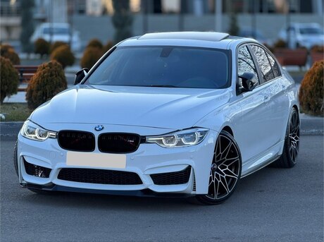 BMW 328 2015