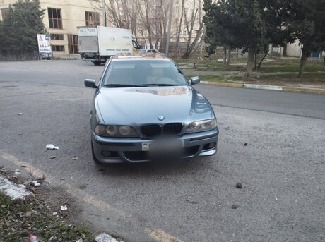 BMW 525 2001