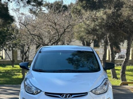 Hyundai Elantra 2014