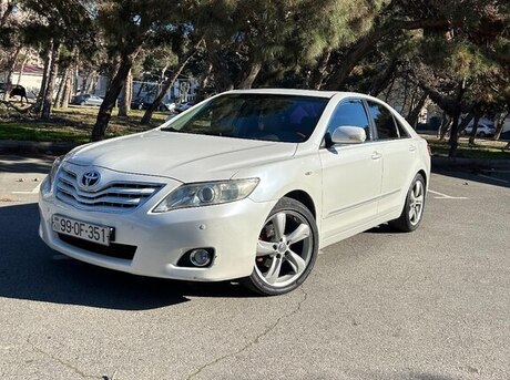Toyota Camry 2011
