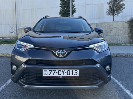 Toyota RAV4 2017