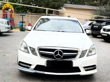 Mercedes E 200 2011