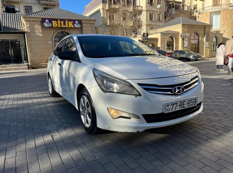 Hyundai Accent 2015