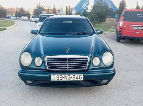 Mercedes E 240 1999