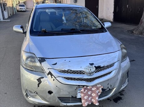 Toyota Yaris 2008