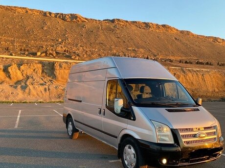 Ford Transit 2010