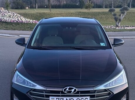 Hyundai Elantra 2019