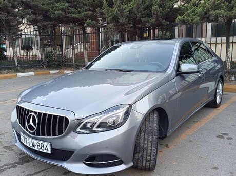 Mercedes E 220
