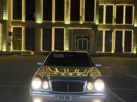 Mercedes E 240 1999