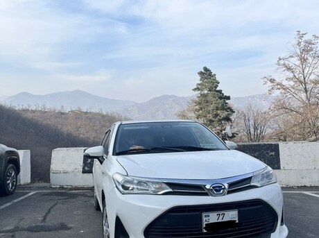 Toyota Corolla Fielder 2018