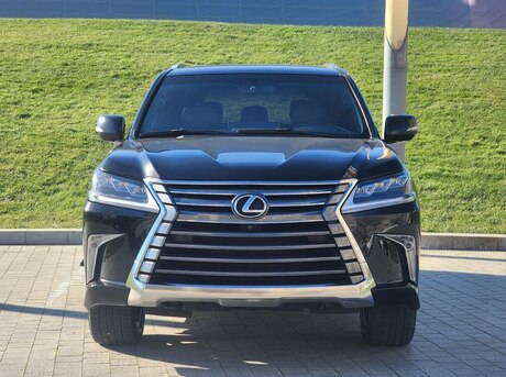 Lexus LX 450d 2018