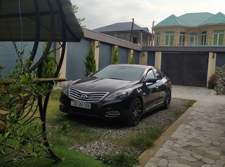 Hyundai Azera 2012