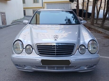 Mercedes E 220 1998