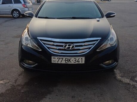 Hyundai Sonata 2010