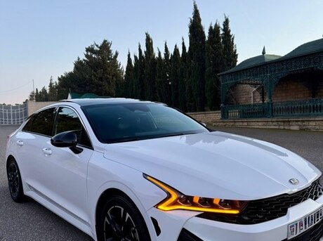 Kia K5 2021