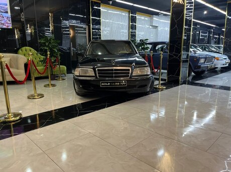 Mercedes C 200