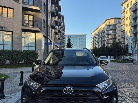 Toyota RAV4 2019