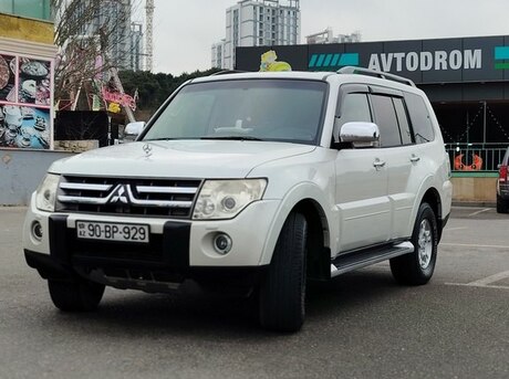 Mitsubishi Pajero 2007