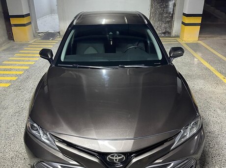 Toyota Camry 2018