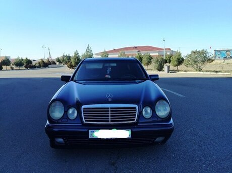 Mercedes E 240 1998